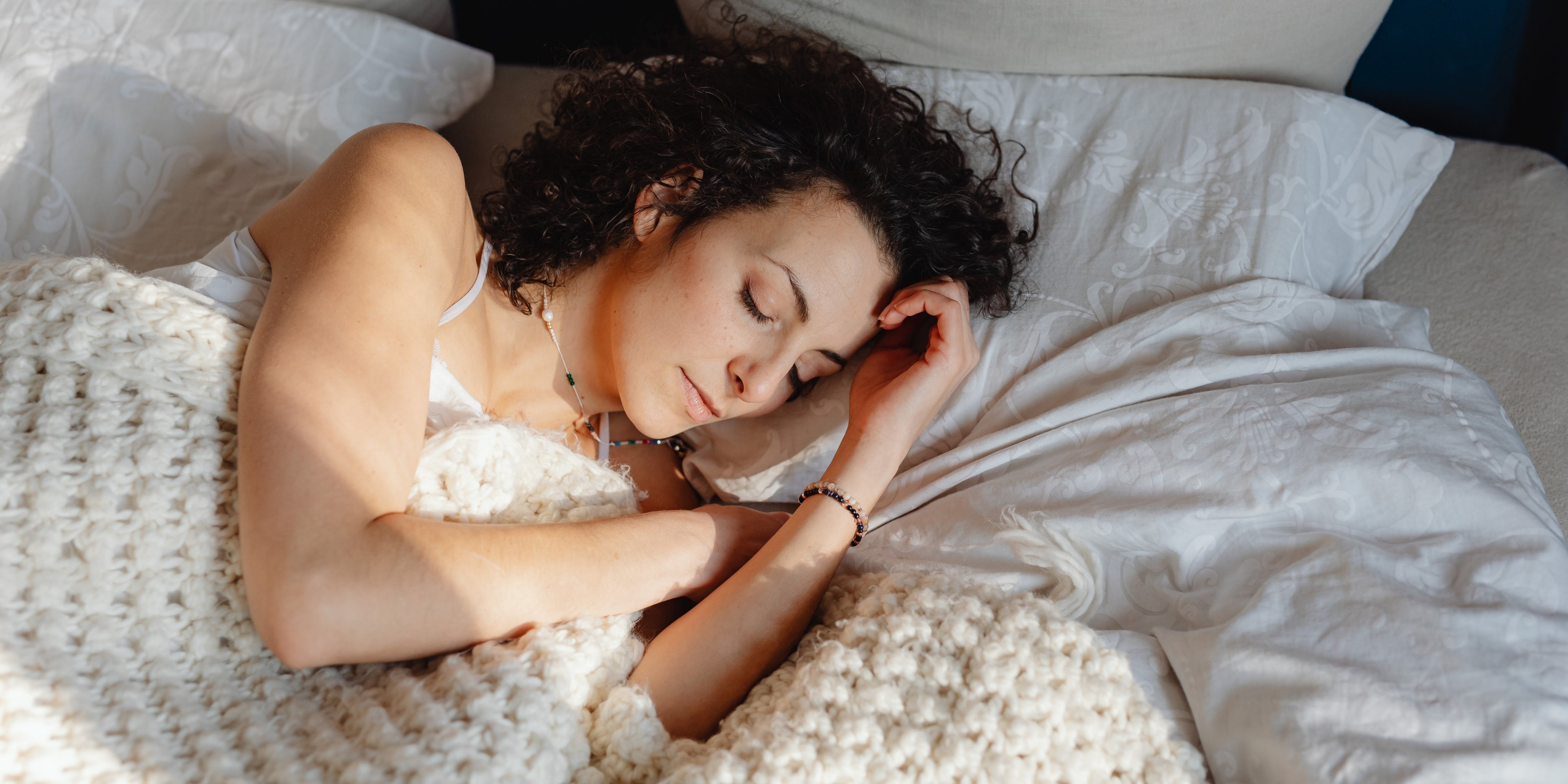 How to Sleep on Your Side – Minus the Neck Pain!