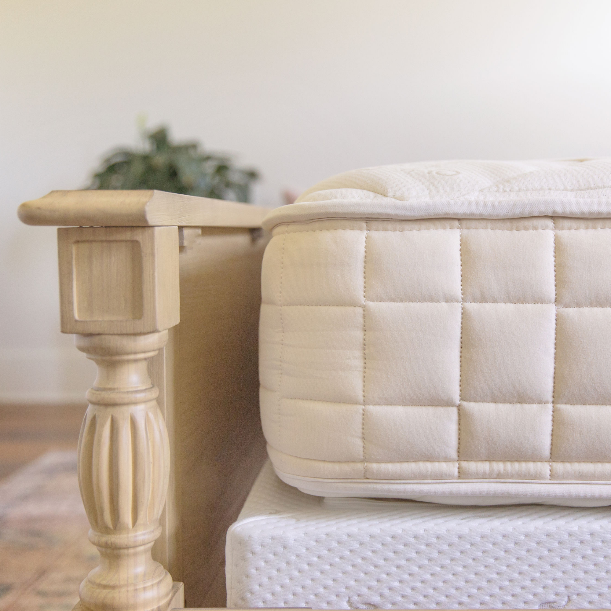 Serenade Organic Cotton and Wool Mattress (Latex-Free)
