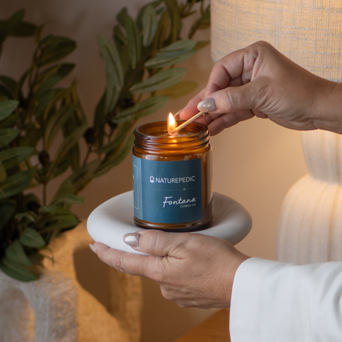 Pine & Pillow Naturally Scented Beeswax Candle