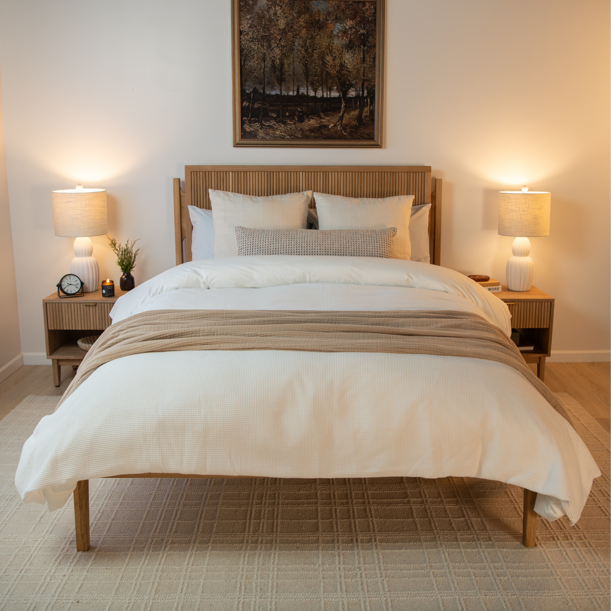 Adelano FSC®-Certified White Oak Bed