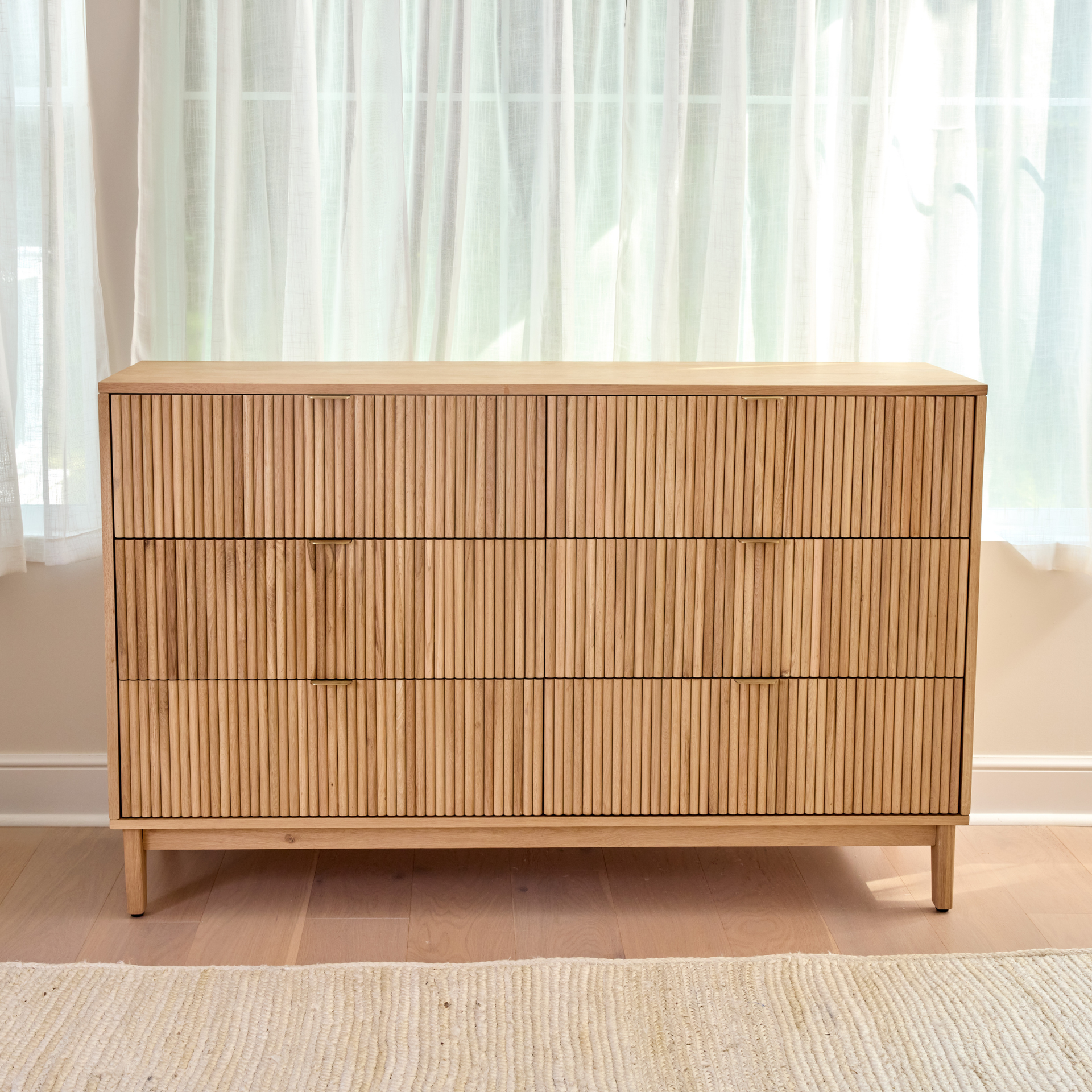 Adelano FSC®-Certified White Oak Dresser