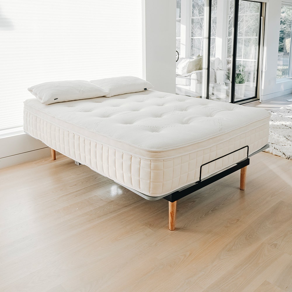 Concerto Plush Pillow Top Organic Mattress (Latex Hybrid Mattress)
