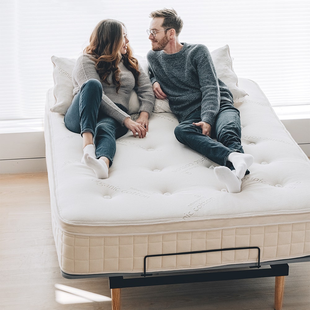 Concerto Plush Pillow Top Organic Mattress (Latex Hybrid Mattress)