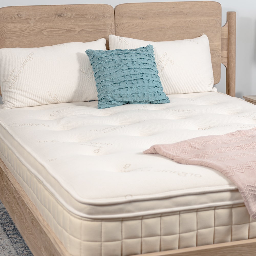 Concerto Plush Pillow Top Organic Mattress (Latex Hybrid Mattress)