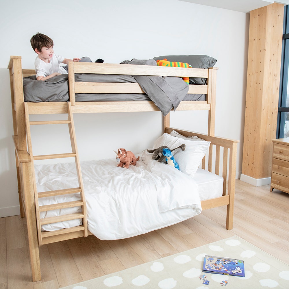 Organic Cotton Sateen Sheets & Pillowcases for Kids