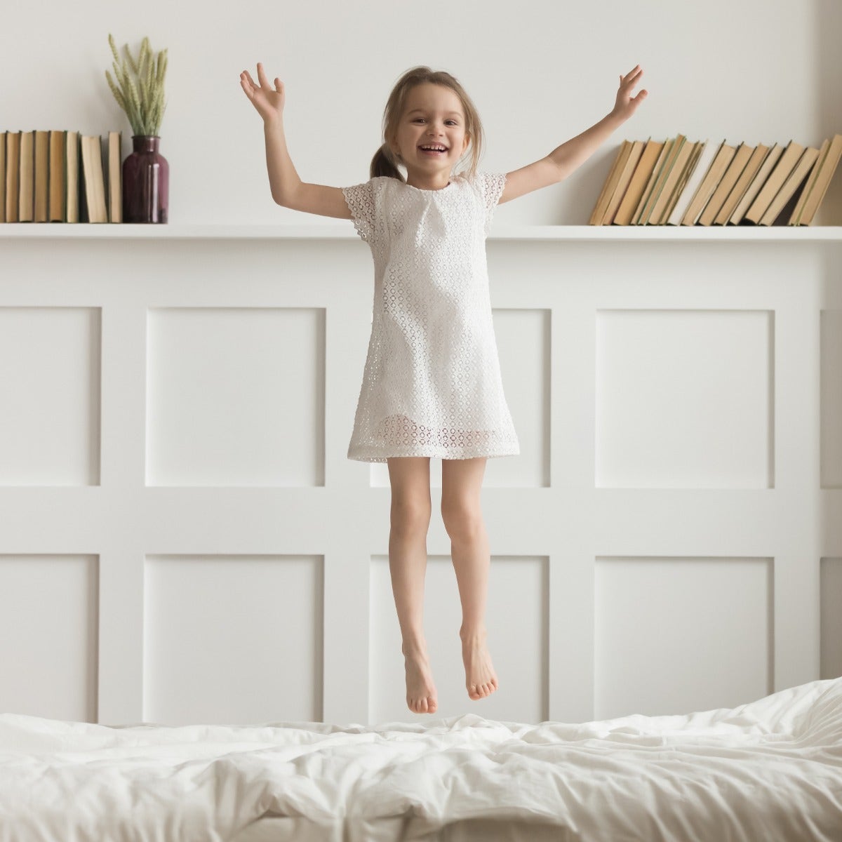 Down Duvet Insert Comforter with Organic Cotton Fabric for Kids
