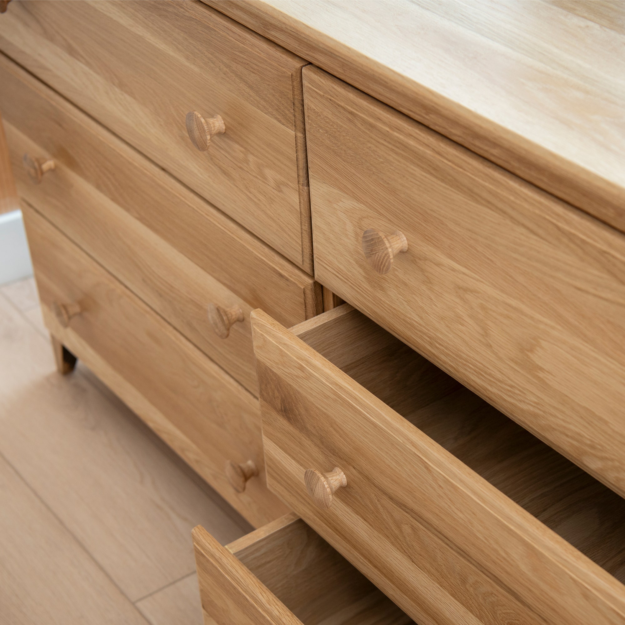 Savona Kids Nightstand
