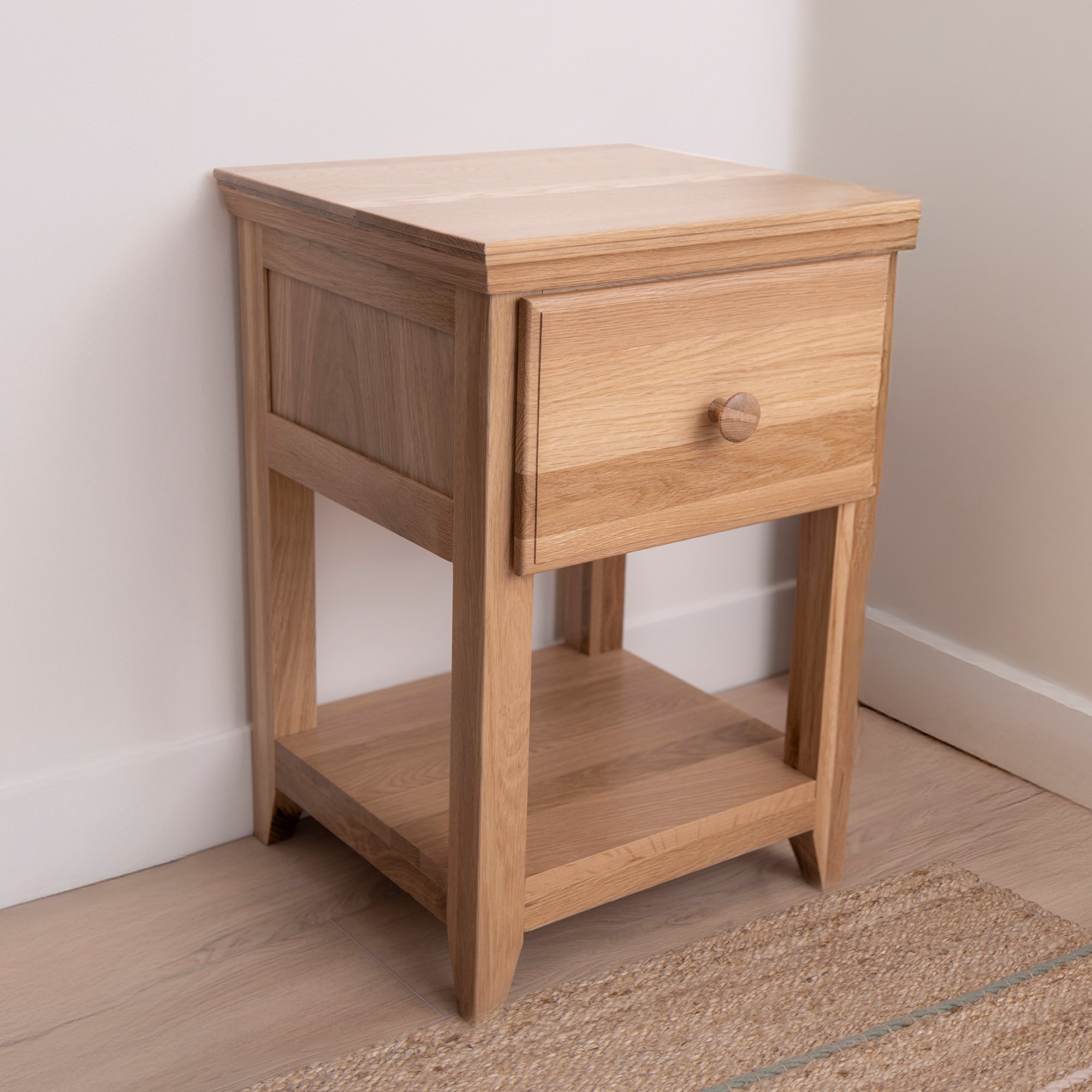 Savona nightstand