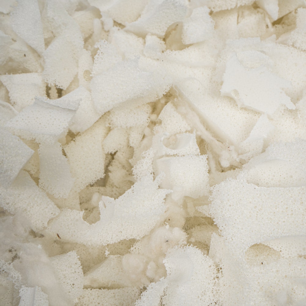 Macro shredded latex