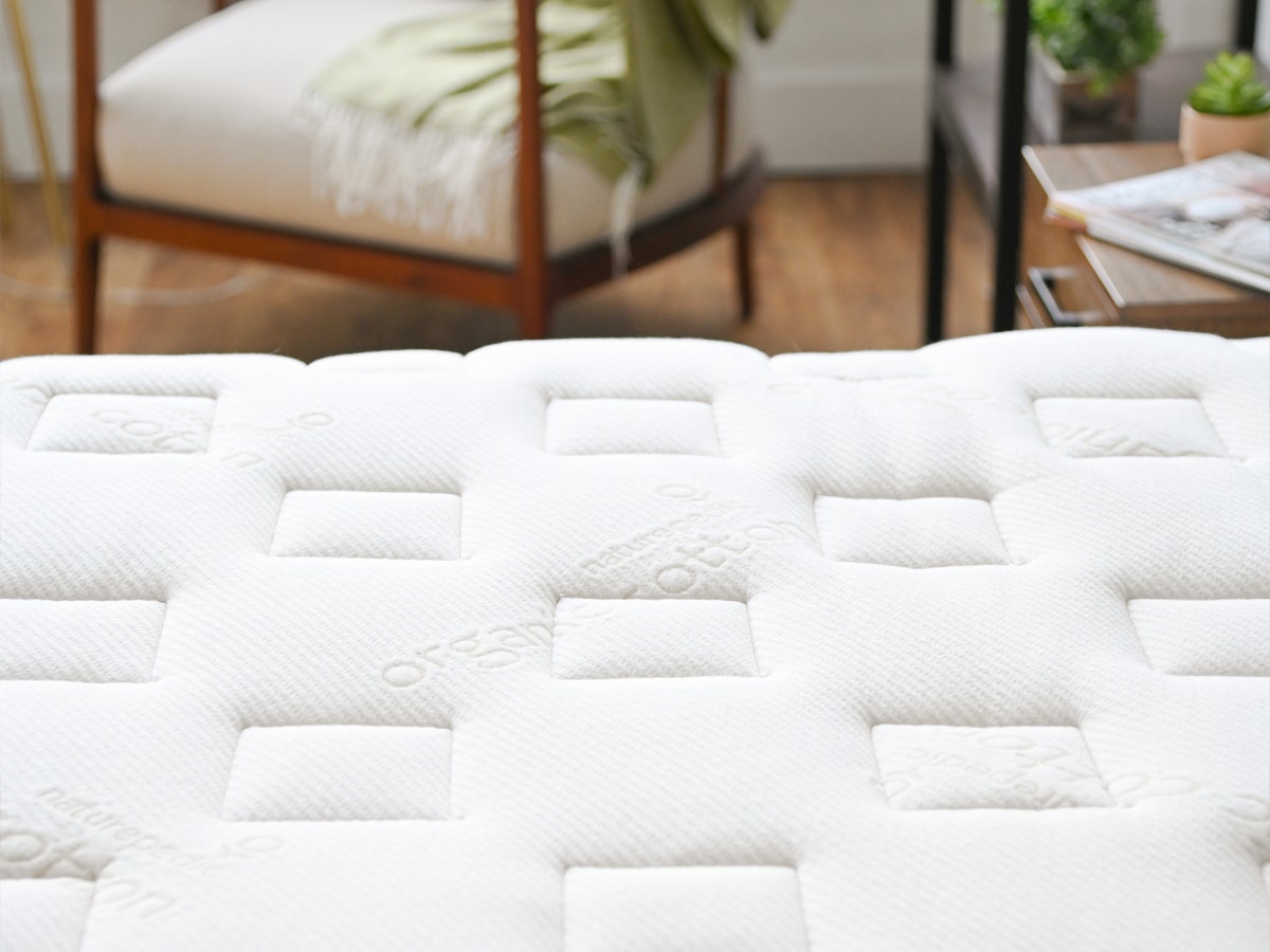 EOS Organic Customizable Mattress
