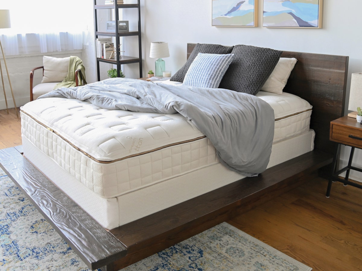 EOS Organic Customizable Mattress